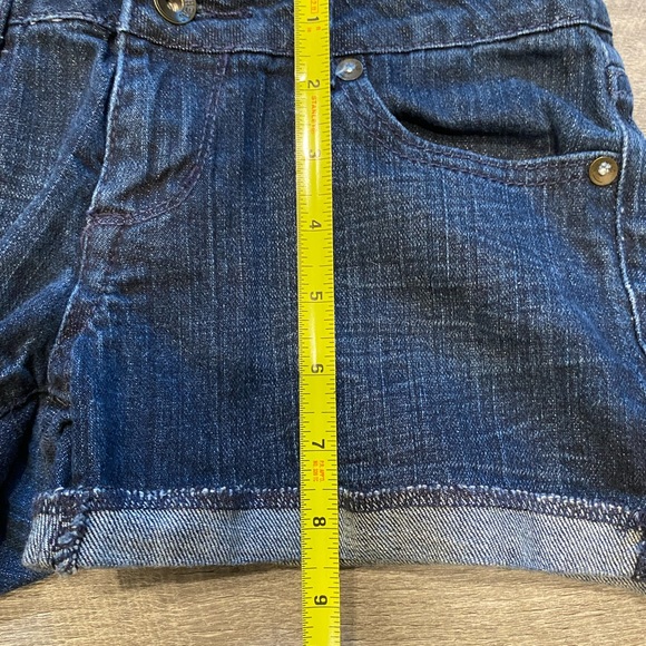 Bullhead Shorts - Picture 5 of 6